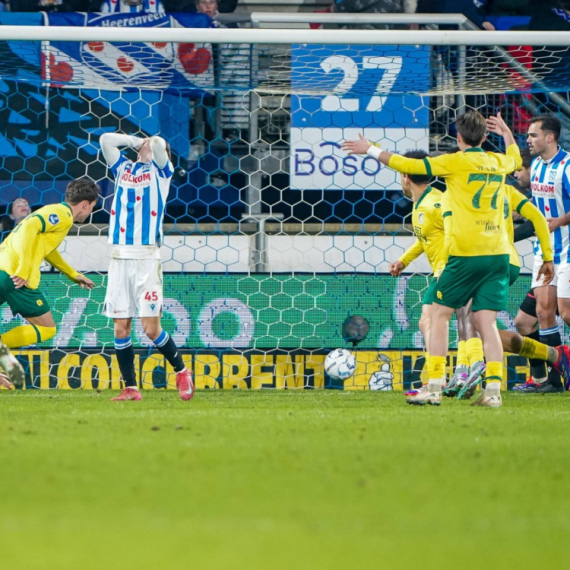 Haos u Holandiji: Fortuna igrala sa 12 igrača protiv Herenvena – niko nije primetio FOTO