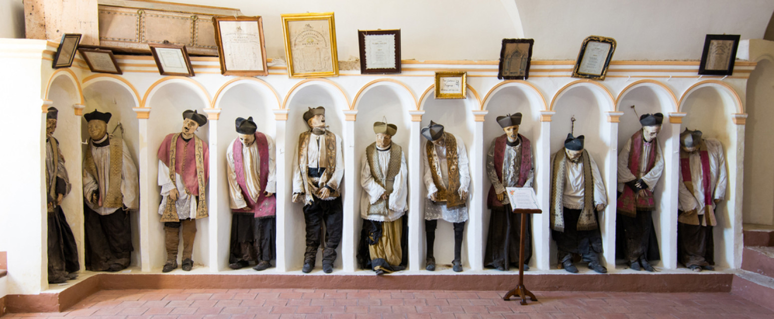 Jezivi Muzej smrti krije preko sto mumija sveštenika: "Posetite smrt pre nego što ona poseti vas" FOTO