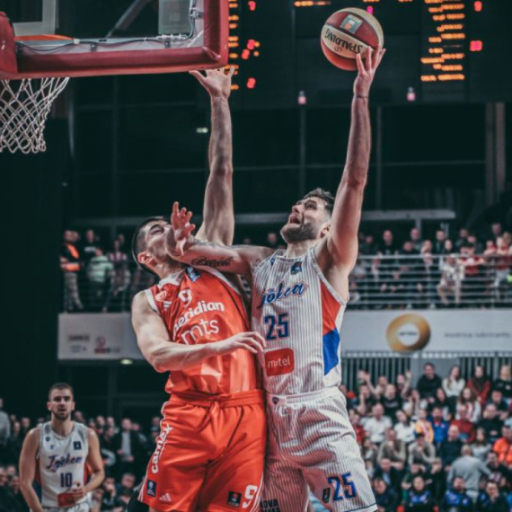 Bivši kapiten Partizana namučio Zvezdu: Trijumf crveno-belih posle - 16