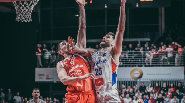 Bivši kapiten Partizana namučio Zvezdu: Trijumf crveno-belih posle - 16