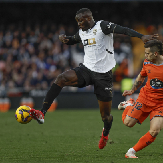 Valensija hvata poslednji voz za beg od Segunde