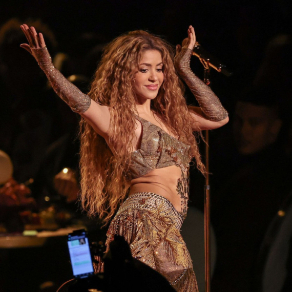 Svet je 18 godina čekao na ovo: Šakira "zapalila" scenu FOTO/VIDEO