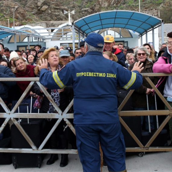 Hitno upozorenje turistima na Santoriniju: Ovo moraju da znaju FOTO