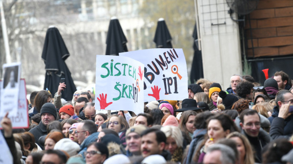 Na čemu se zapravo zasniva politika blokadera? Snimci koji kruže mrežama možda daju najjasniji odgovor
