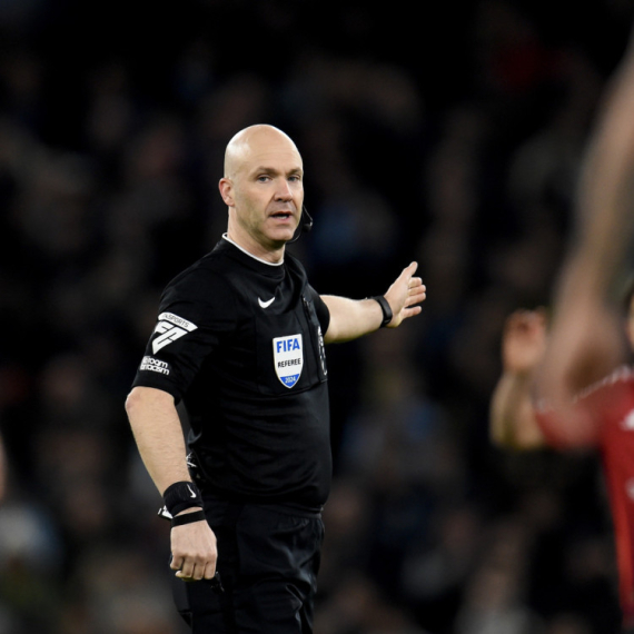 Premijerligaške sudije će odluke posle VAR-a saopštavati publici