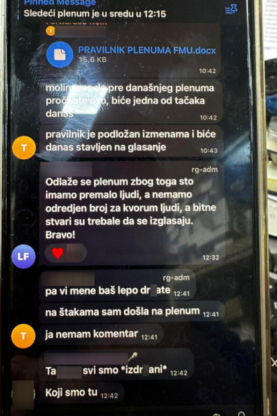 Propali plenumi: Mesto studentske demokratije ili totalni cirkus? FOTO