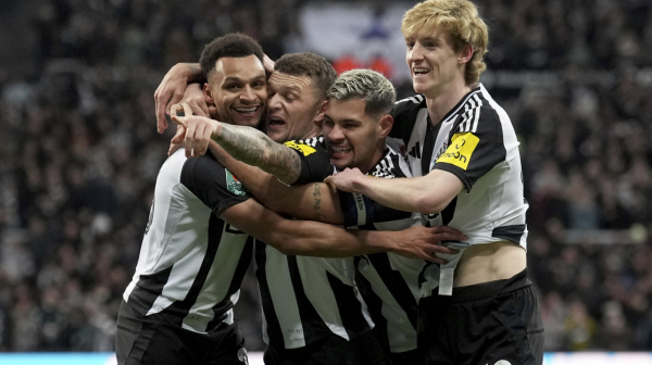 Arsenal ponižen – Njukasl slavi kako nije od 1955.