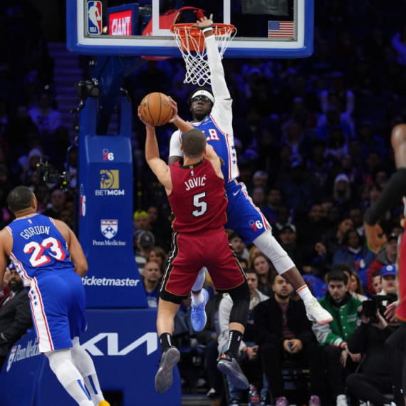 Batlerov naslednik – Jović igra košarku života VIDEO