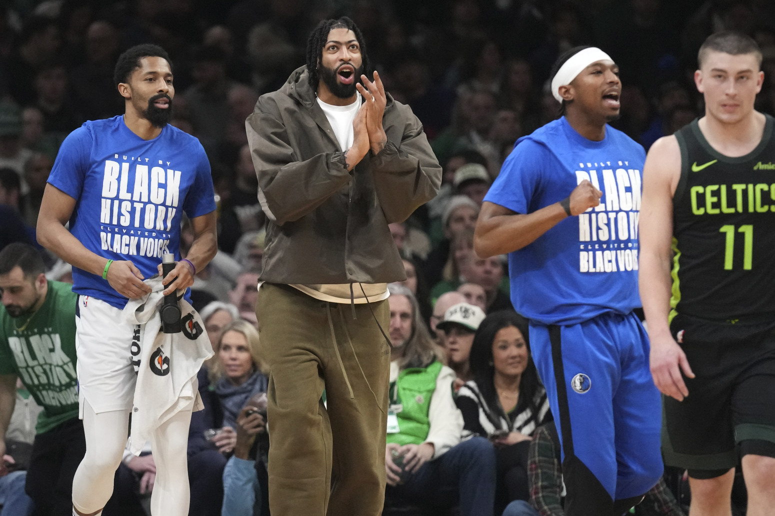 Dončić otišao, Dalas bacio šampiona na kolena VIDEO