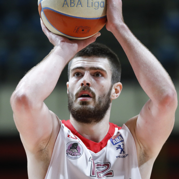 Pao dogovor: Bivši košarkaš FMP-a se vraća u ABA ligu!