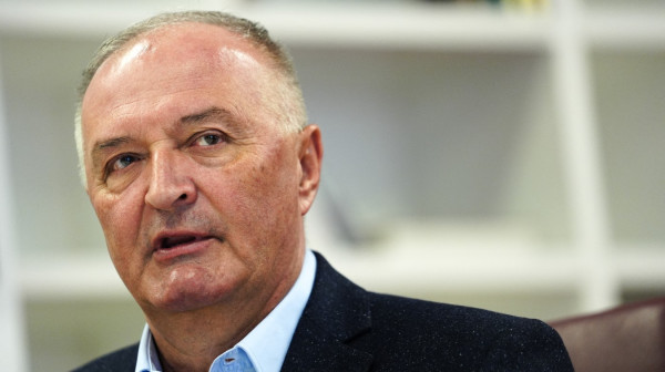 Za blokadersku Novu S Helez nije ministar BiH; Kao da je "rod rođeni" FOTO