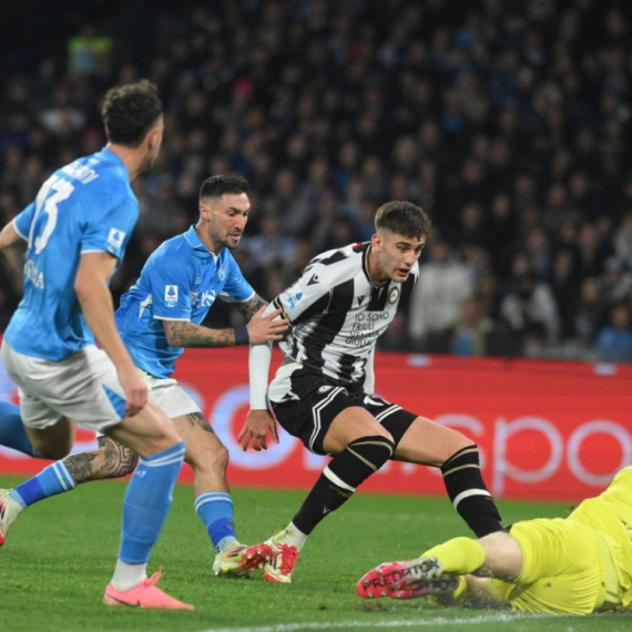 Napoli je u krizi – Udineze odneo bod sa juga Italije