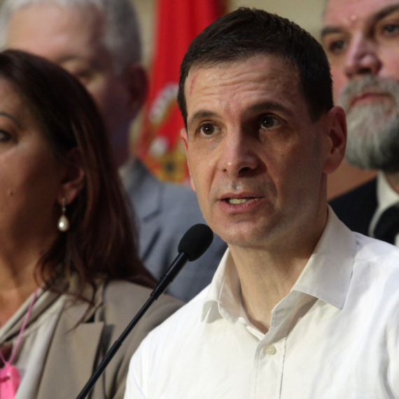 Lažomer: Prelazna vlada u režiji opozicije VIDEO