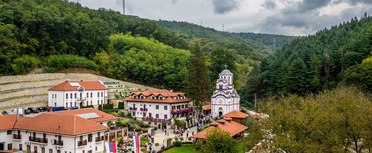 Presvlačenje moštiju Svetog Zosima i velika tumanska litija: Srpska svetinja u nedelju obeležava dva jubileja