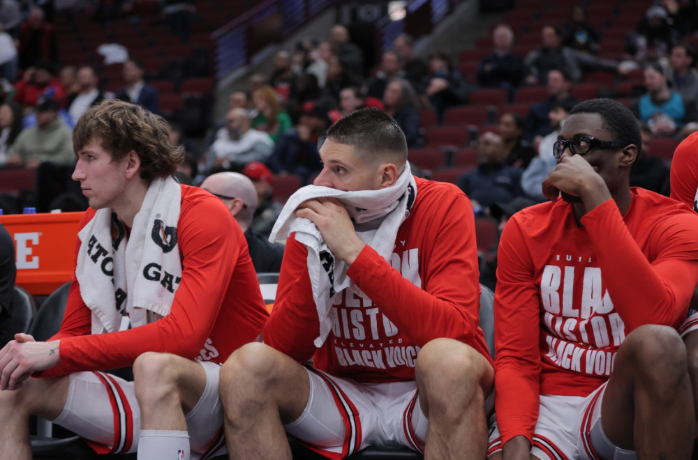 Sumrak kakav Bulsi ne pamte – 29:71 na poluvremenu, 1/23 za tri...