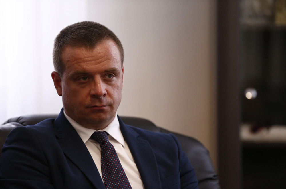 Advokat Stojković o prodaji SBB-a: Velika je sramota to što ste učinili i velika izdaja