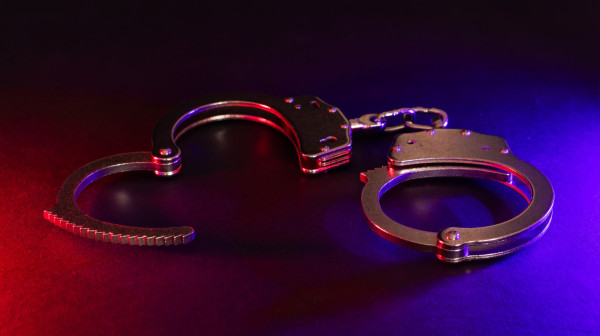 Ubistvo u Surčinu: Pronađeno telo muškarca, uhapšen osumnjičeni