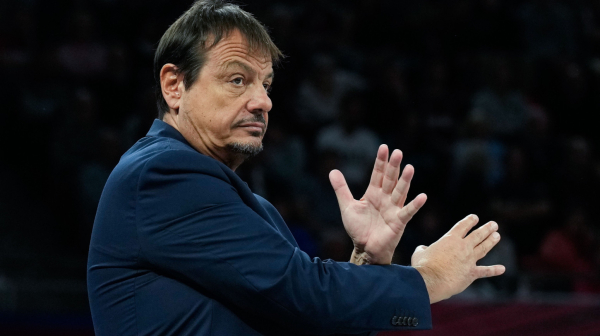 Zdravlje sprečava Atamana da bude uz PAO