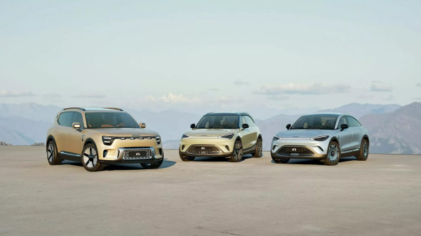 Smart limuzina viđena u Kini FOTO