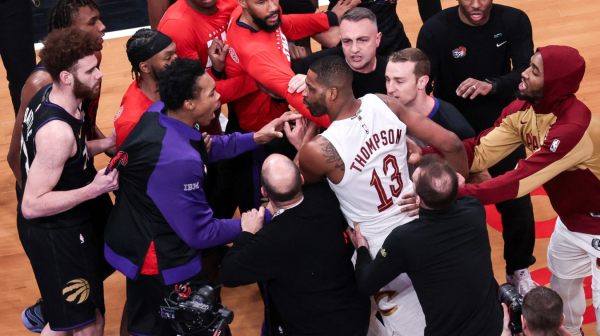 Tompson odgovorio Rajakoviću: "Nastavi da gubiš zbog drafta i budi srećan druže" FOTO