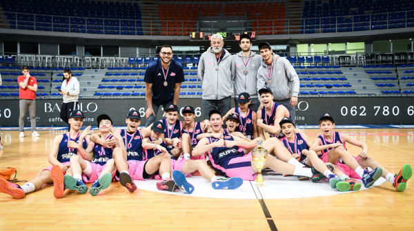 "Ružičasti" klinci pokorili Niš! Mega slavila protiv Zvezde i odbranila trofej