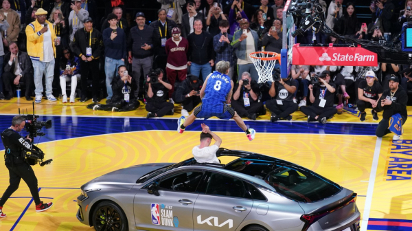 Preskočio auto, pa ispisao istoriju Ol-star zakucavanja VIDEO