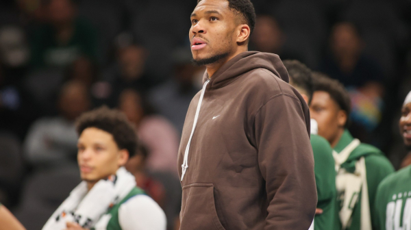 Trejd koji bi uzdrmao NBA ligu – Adetokumbo bi mogao da napusti Bakse