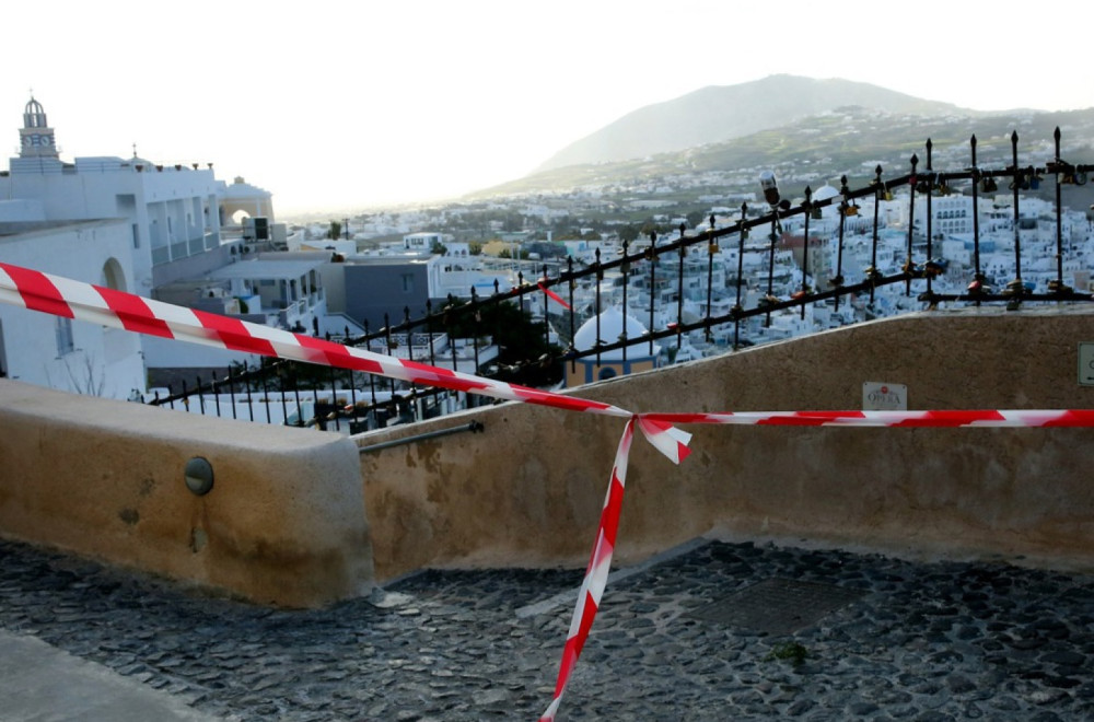 Jak zemljotres kod Santorinija FOTO