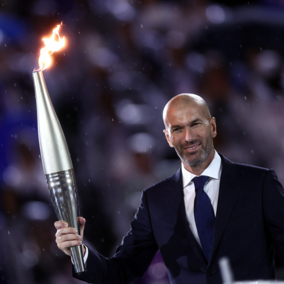 Zidan razvija biznis dok čeka mesto selektora – 5.000.000 € u gradiću od 7.000 ljudi