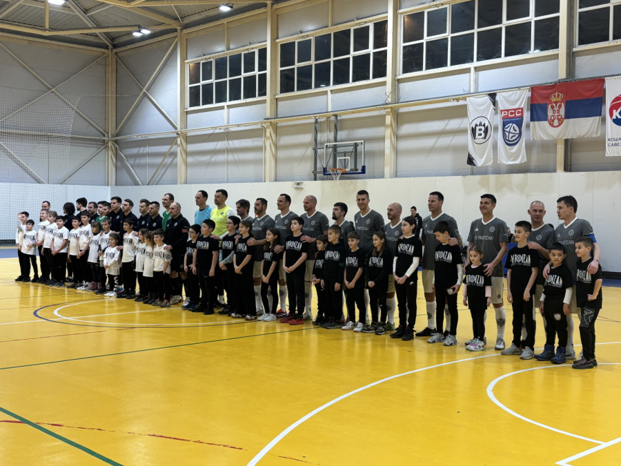 Majstorije Saše Ilića i Bogunovića: Partizanove legende još uvek umeju fudbala FOTO/VIDEO