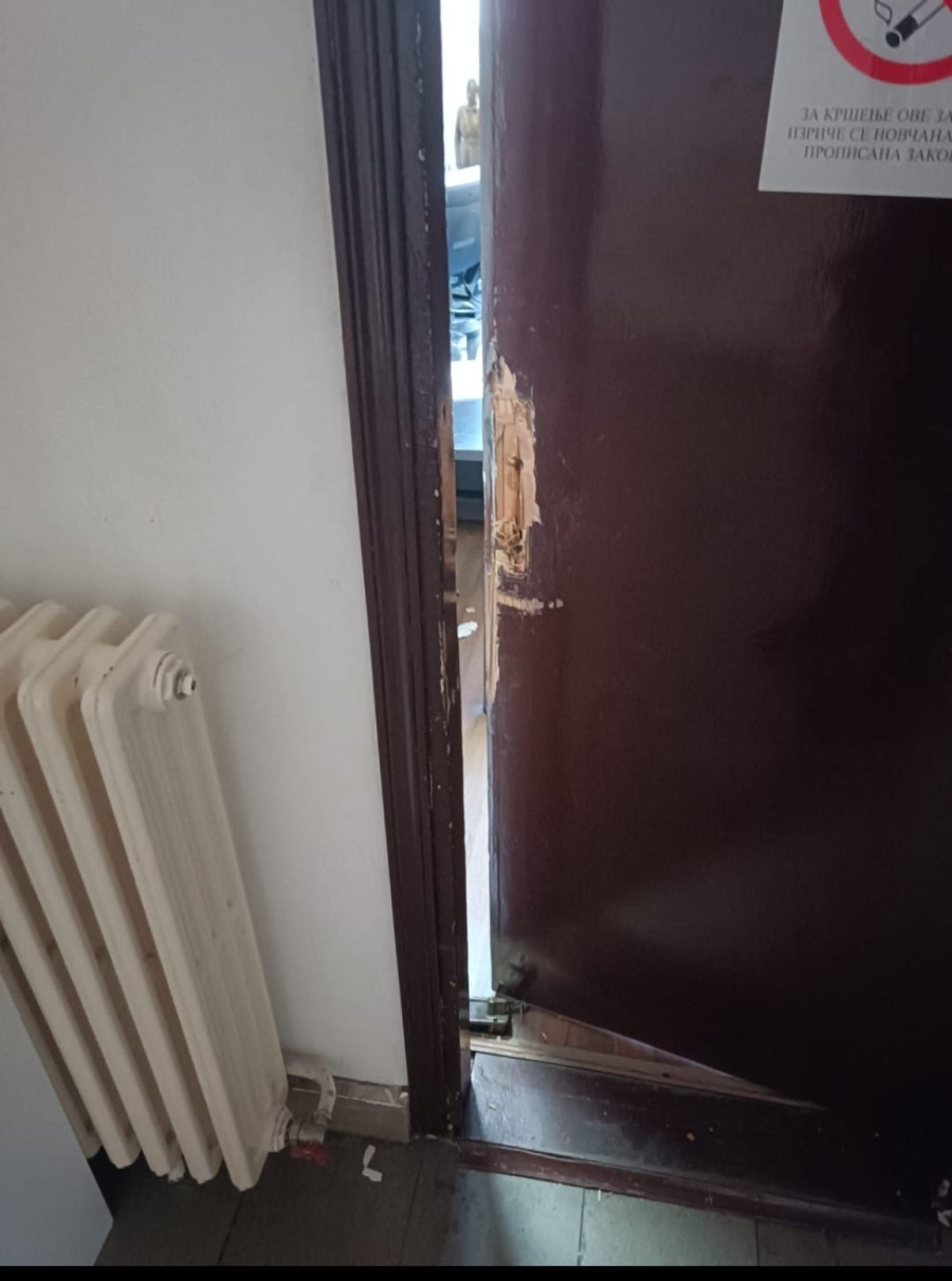 Uništili su SKC, zgradu koja je spomenik kulture FOTO