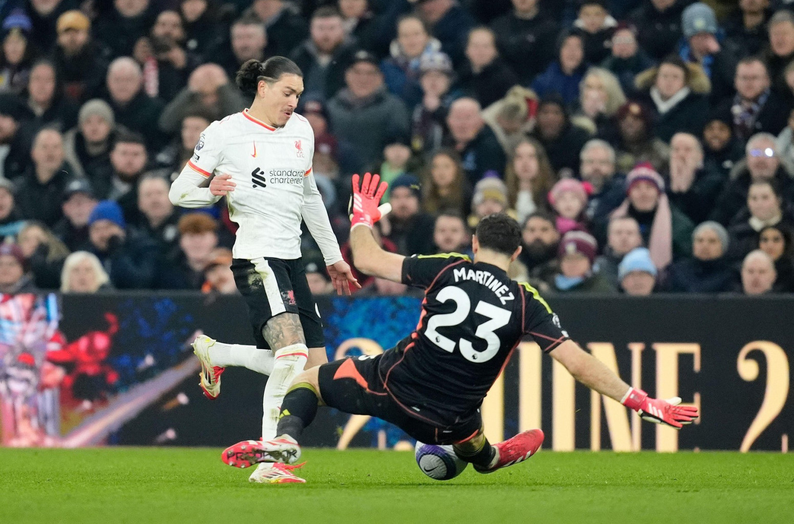 Liverpul iščupao bod na "Vila Parku" – Darvin kao tajni agent Arsenala VIDEO