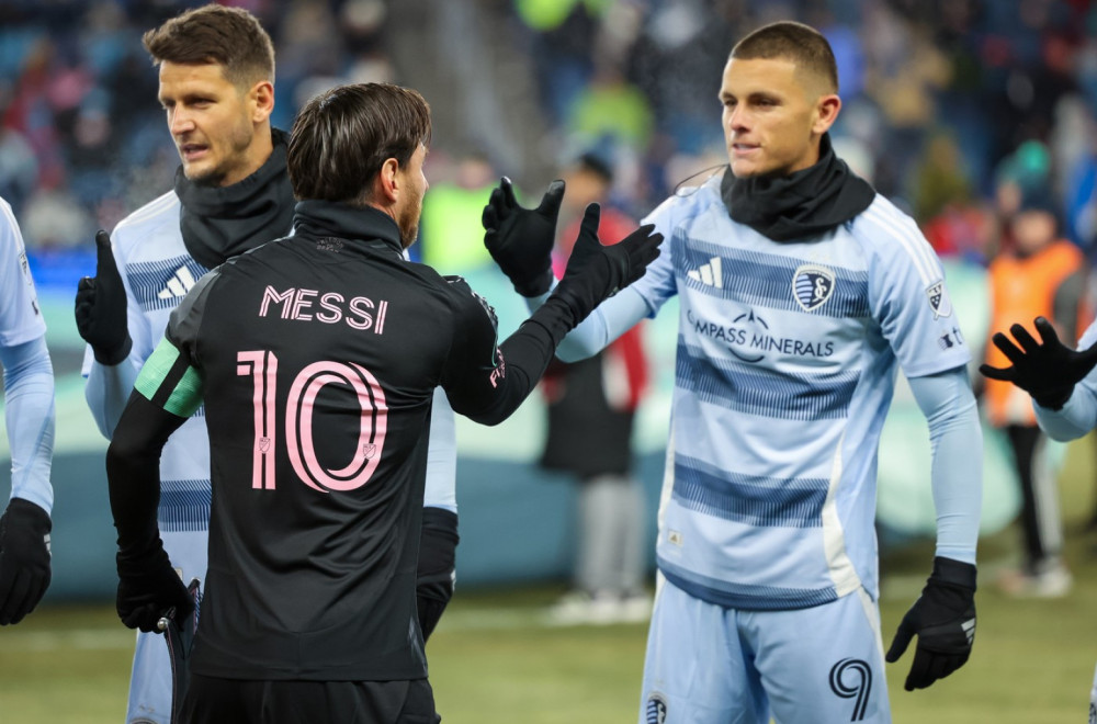 Igranje fudbala na -15: "Ne osetiš noge, ruke, ništa"