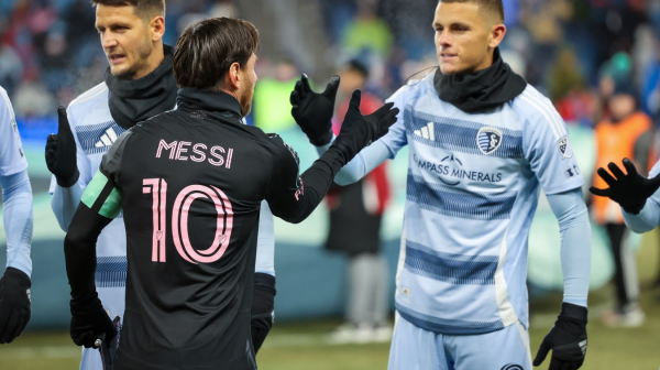 Igranje fudbala na -15: "Ne osetiš noge, ruke, ništa"