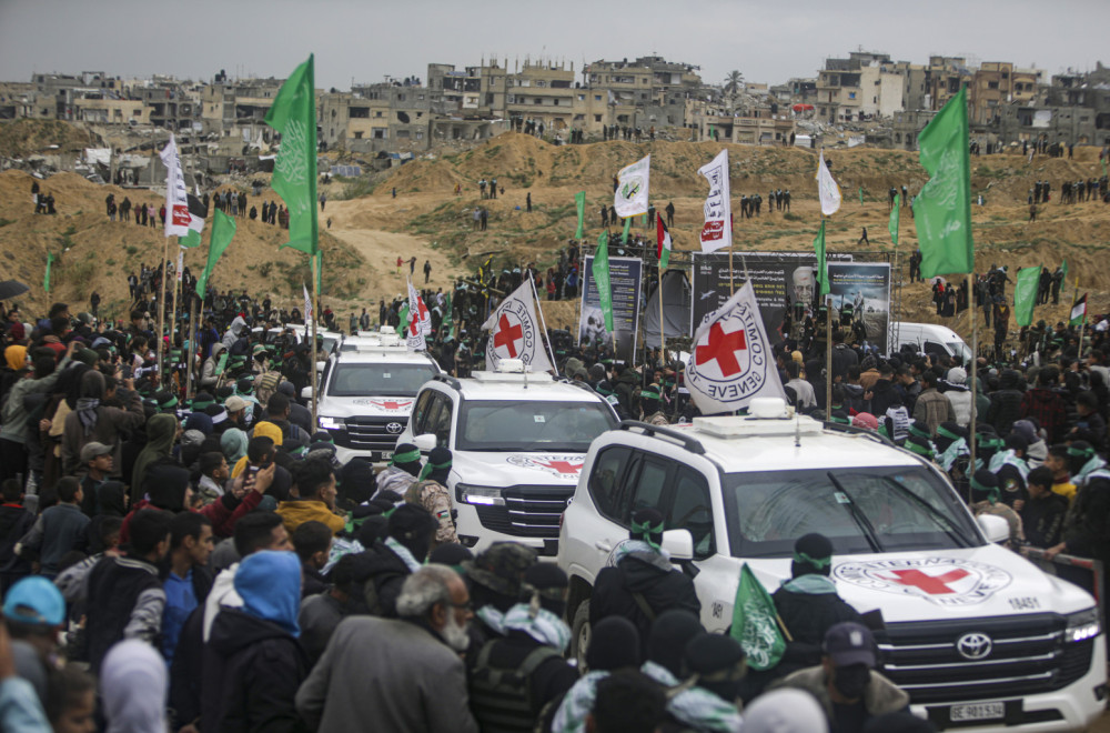 Milej objavio fotografiju ubijene dece; Proglašen i Dan žalosti