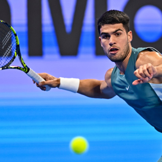 Alkaras se nije ni oznojio u "pustinji"