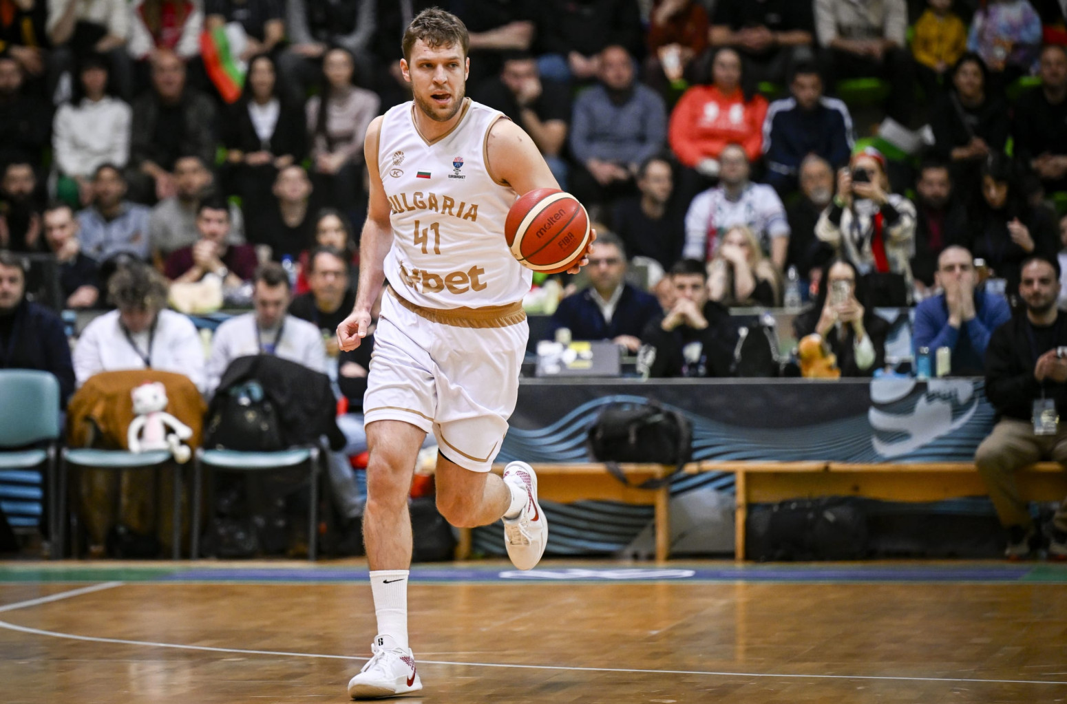 Kiprani ne odustaju od Vezenkova: "Ovde je odrastao, naučio košarku"