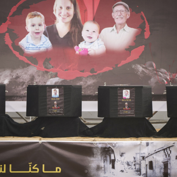 Čije  je četvrto telo? "Bićete uništeni"