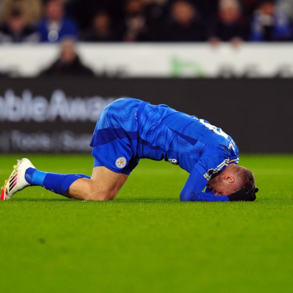 Brentford nokautirao tužni Lester