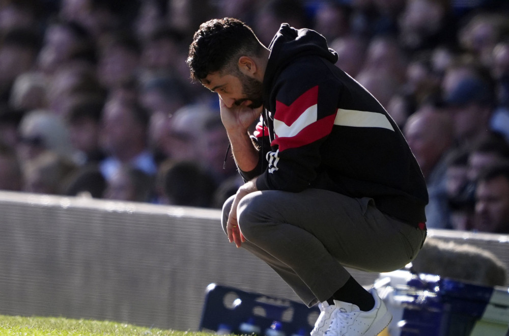 Burno u Liverpulu – VAR spasao Junajted u 93