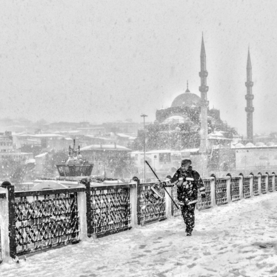 Istanbul paralizovan: Bosfor zatvoren, letovi otkazani VIDEO