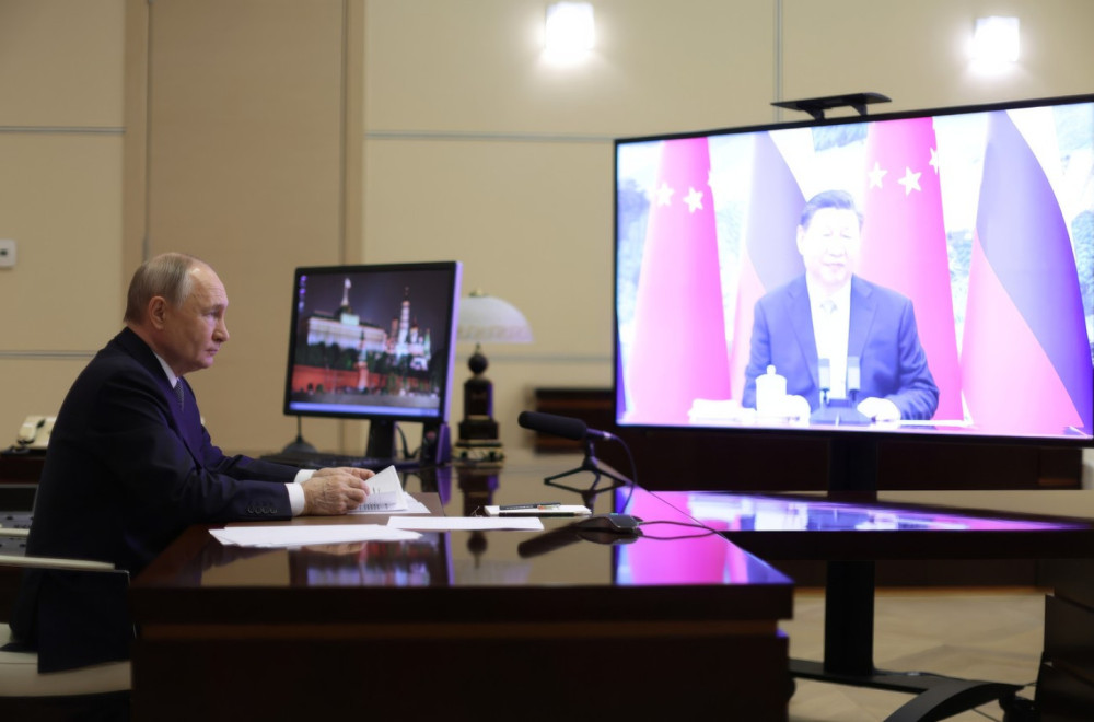 Si i Putin na vezi: Plan za rešavanje ukrajinske krize FOTO