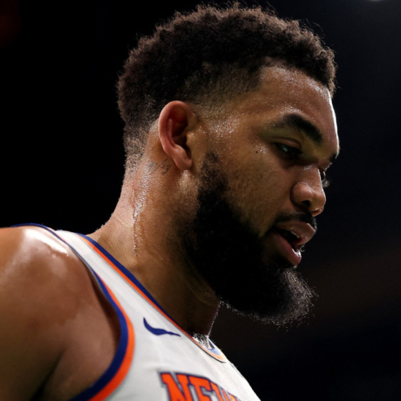 Niksi ubedljivi protiv Siksersa u Abi Dabiju VIDEO