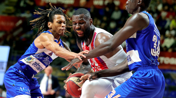 Trinkijerijev kec iz rukava za Zvezdu – aktivira se "Bucko"