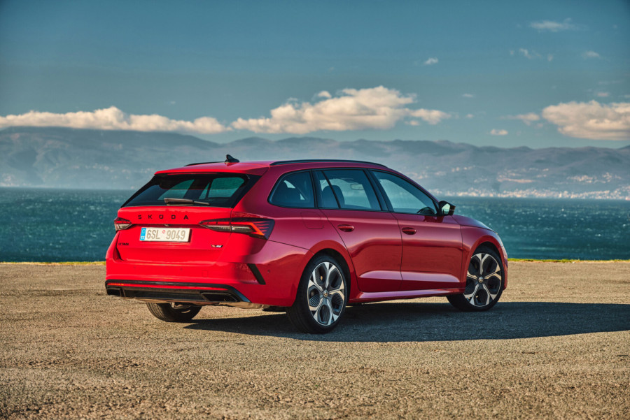 Škoda Octavia RS: Vrhunac sportske ponude češkog bestselera FOTO