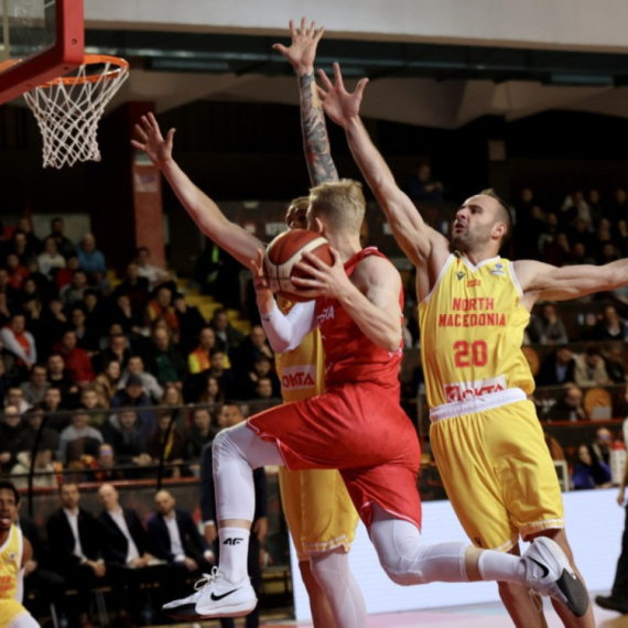 Makedonci ubedljivo nadigrali domaćina EP