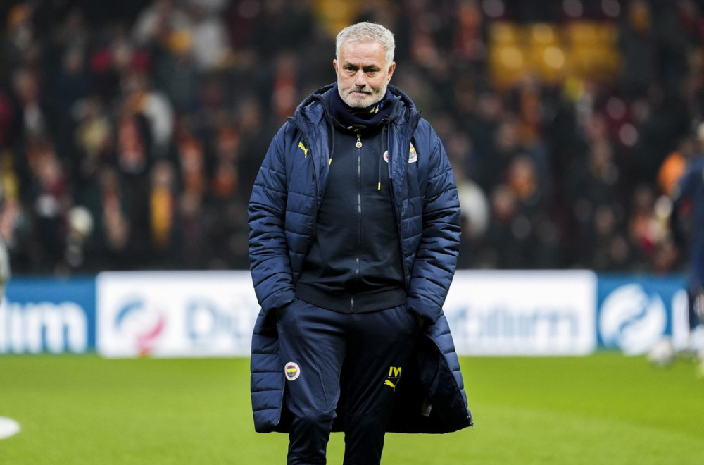 "Vreo doček" posle remija u turskom derbiju: Žoze Murinjo upao u sudijsku svlačionicu! VIDEO