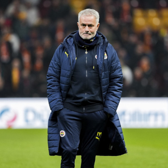 Žestoka kazna za Murinja