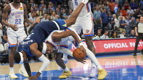 Edvards posramio Šeja – "zalepio" ga za pobedu, Minesota preokrenula -25! VIDEO