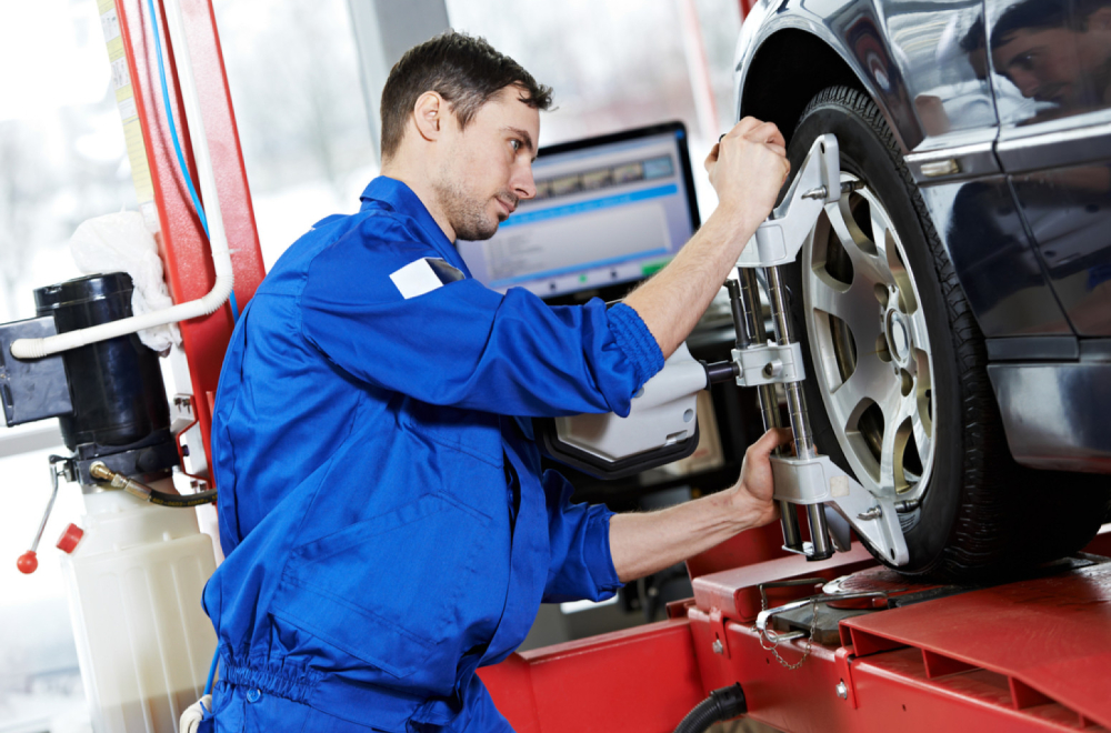 Prolećna nega automobila: Šta sve možete da uradite kod kuće?